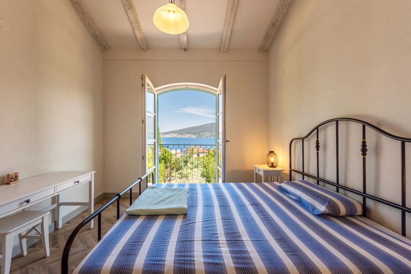 Prodaja, kuća, 198m², Baošići, Herceg Novi
