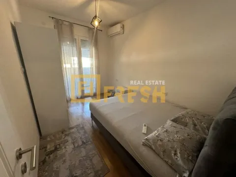 Izdavanje, jednosoban stan, 47m², City Kvart, Podgorica - image 8