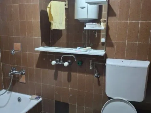 Prodaja, dvosoban stan, 77m², Blok 5, Podgorica - image 6