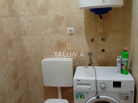 Prodaja, dvosoban stan, 70m², Stari Aerodrom, Podgorica - image 11