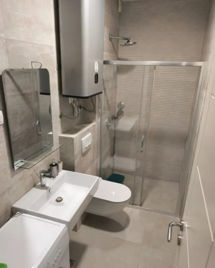Izdavanje, garsonjera, 30m², Gorica C, Podgorica