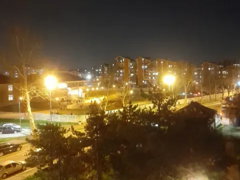 Stan in Borča Sve Podlokacije