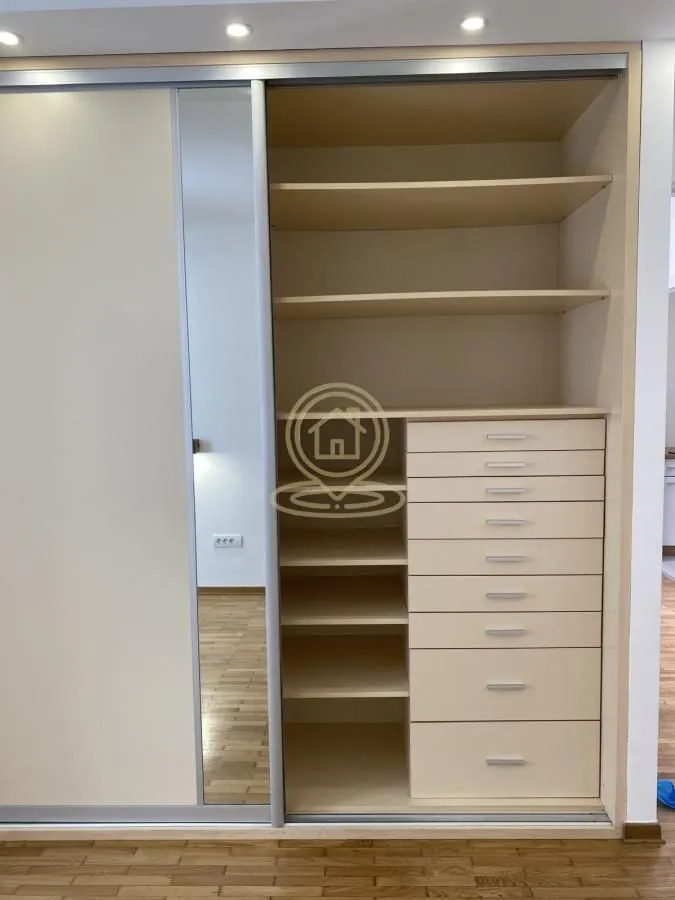 Izdavanje, trosoban stan, 58m², Bulbulder, Zvezdara Sve Podlokacije