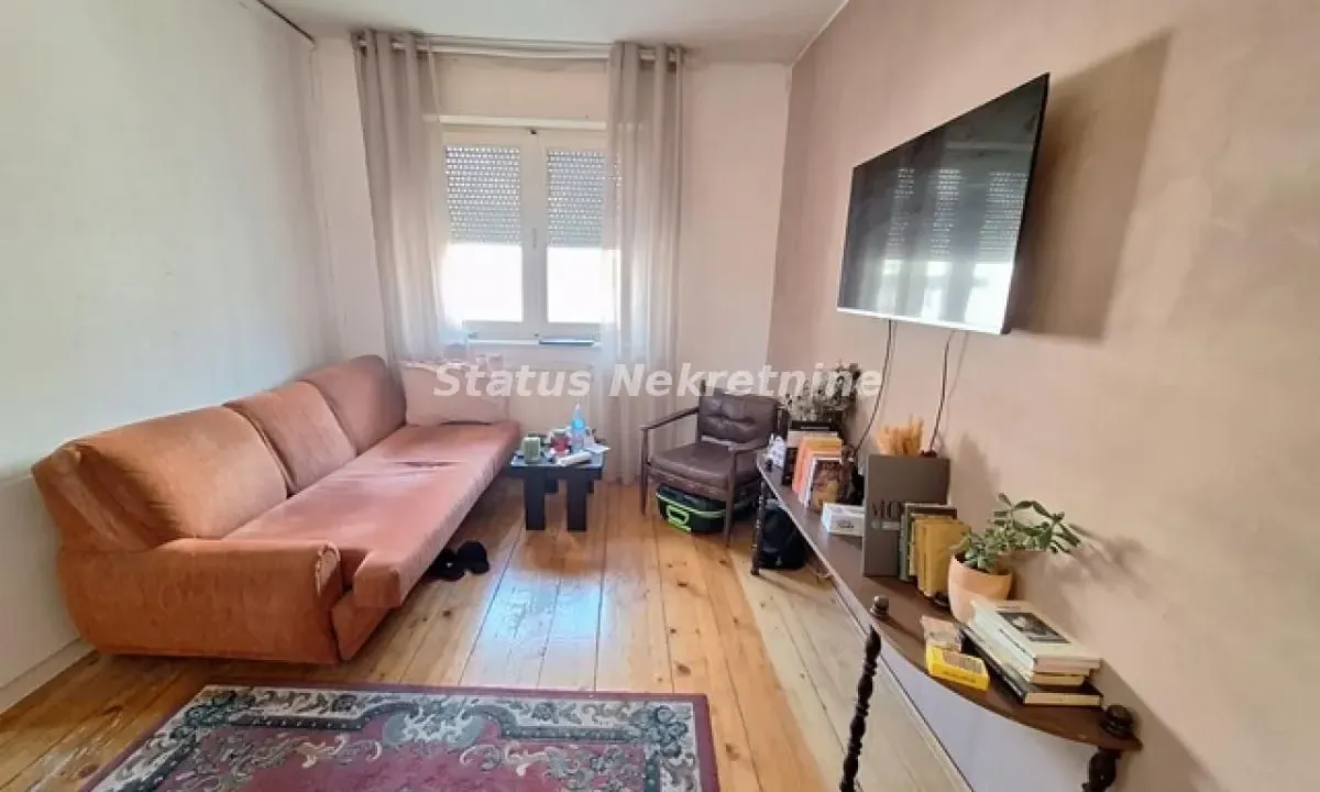 Izdavanje, jednosoban stan, 36m², Grbavica, Novi Sad Sve Podlokacije