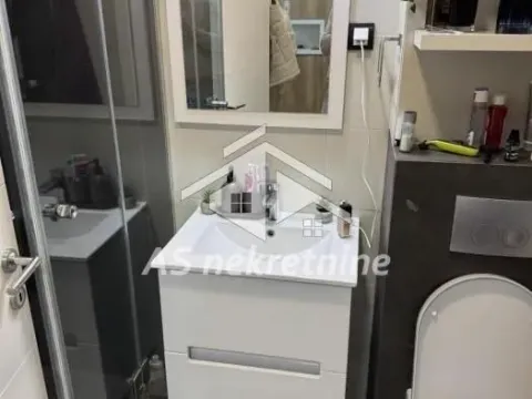 Izdavanje, dvosoban stan, 45m², Stari Grad, Beograd - image 7