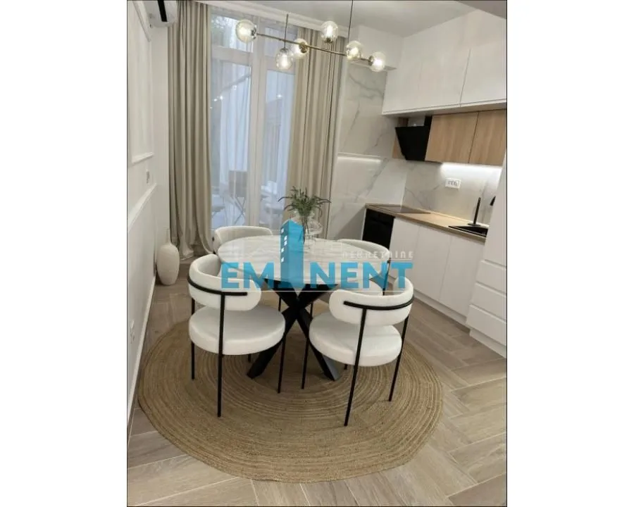 Rent, two bedroom apartment, 55m², Stari Grad, Beograd