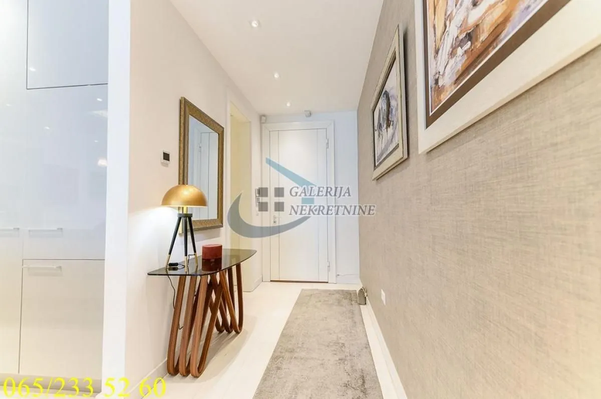 Sale, two bedroom apartment, 131m², Savski Venac, Beograd