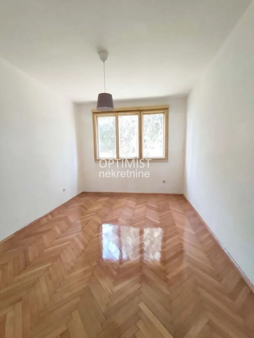 Prodaja, dvosoban stan, 56m², Žarkovo, Beograd