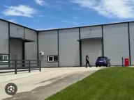 Izdavanje, poslovni prostor, 600m², Mareza, Podgorica - image 1