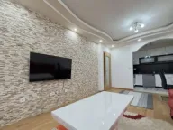Izdavanje, jednosoban stan, 50m², City Kvart, Podgorica - image 3