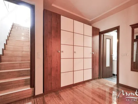 Prodaja, kuća, 220m², Tivat, Crna Gora - image 14