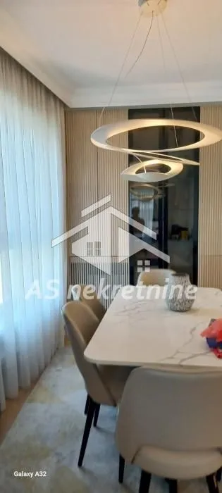 Rent, three bedroom apartment, 92m², Savski Venac, Beograd