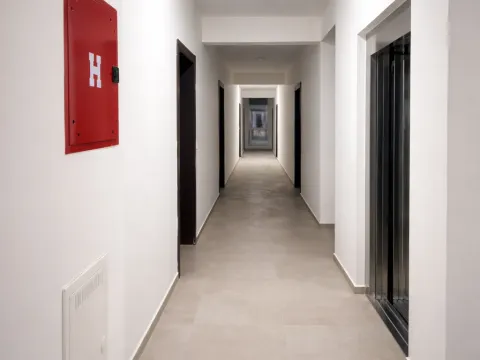 Rent, one bedroom apartment, 50m², Ulcinjsko Polje, Ulcinj - image 3