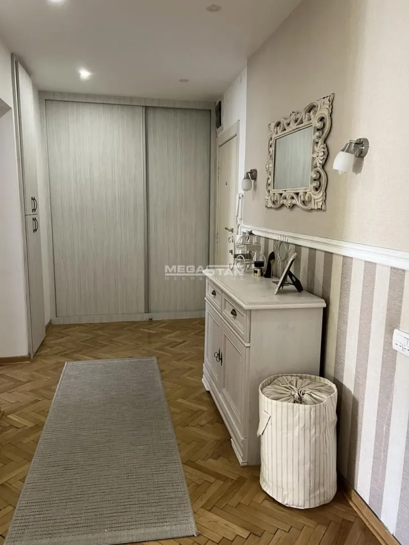 Rent, two bedroom apartment, 55m², Savski Venac, Beograd