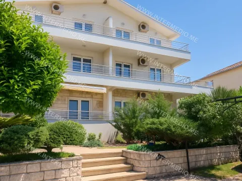 Prodaja, dvosoban stan, 68m², Đenovići, Herceg Novi - image 9