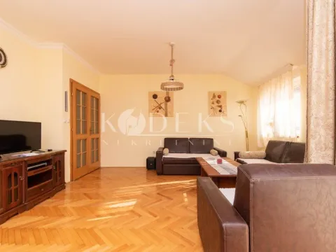 Izdavanje, jednosoban stan, 57m², Stari Aerodrom, Podgorica - image 8