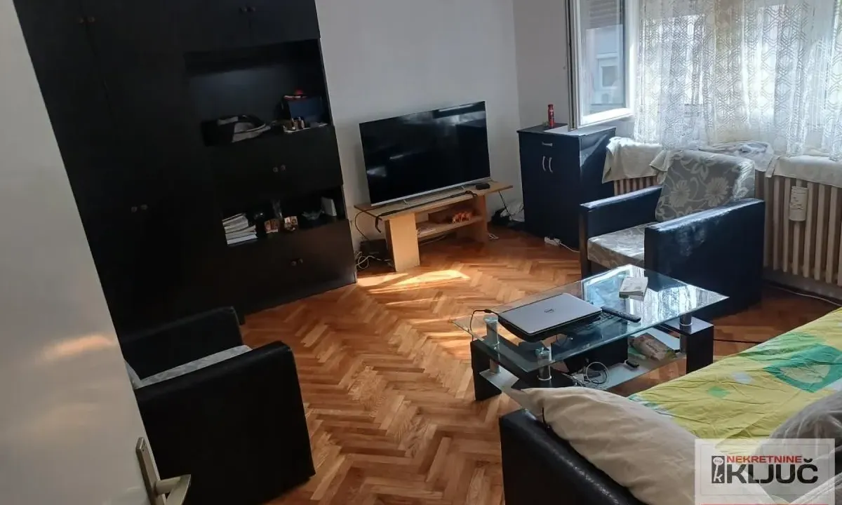 Prodaja, dvosoban stan, 48m², Grbavica, Novi Sad Sve Podlokacije
