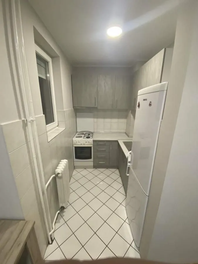 Izdavanje, jednosoban stan, 37m², Podbara, Novi Sad Sve Podlokacije