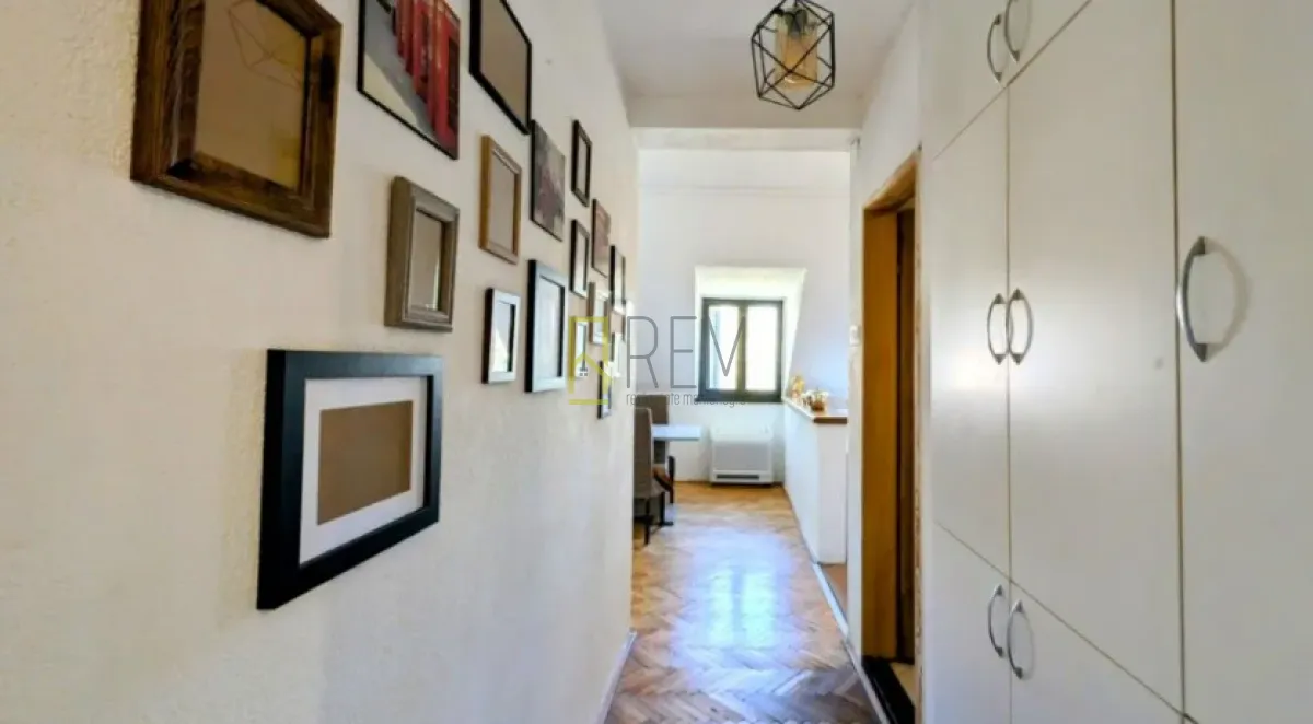 Prodaja, jednosoban stan, 54m², Cetinje, Crna Gora