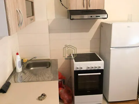 Prodaja, stan, 22m², Stari Aerodrom, Podgorica - image 3