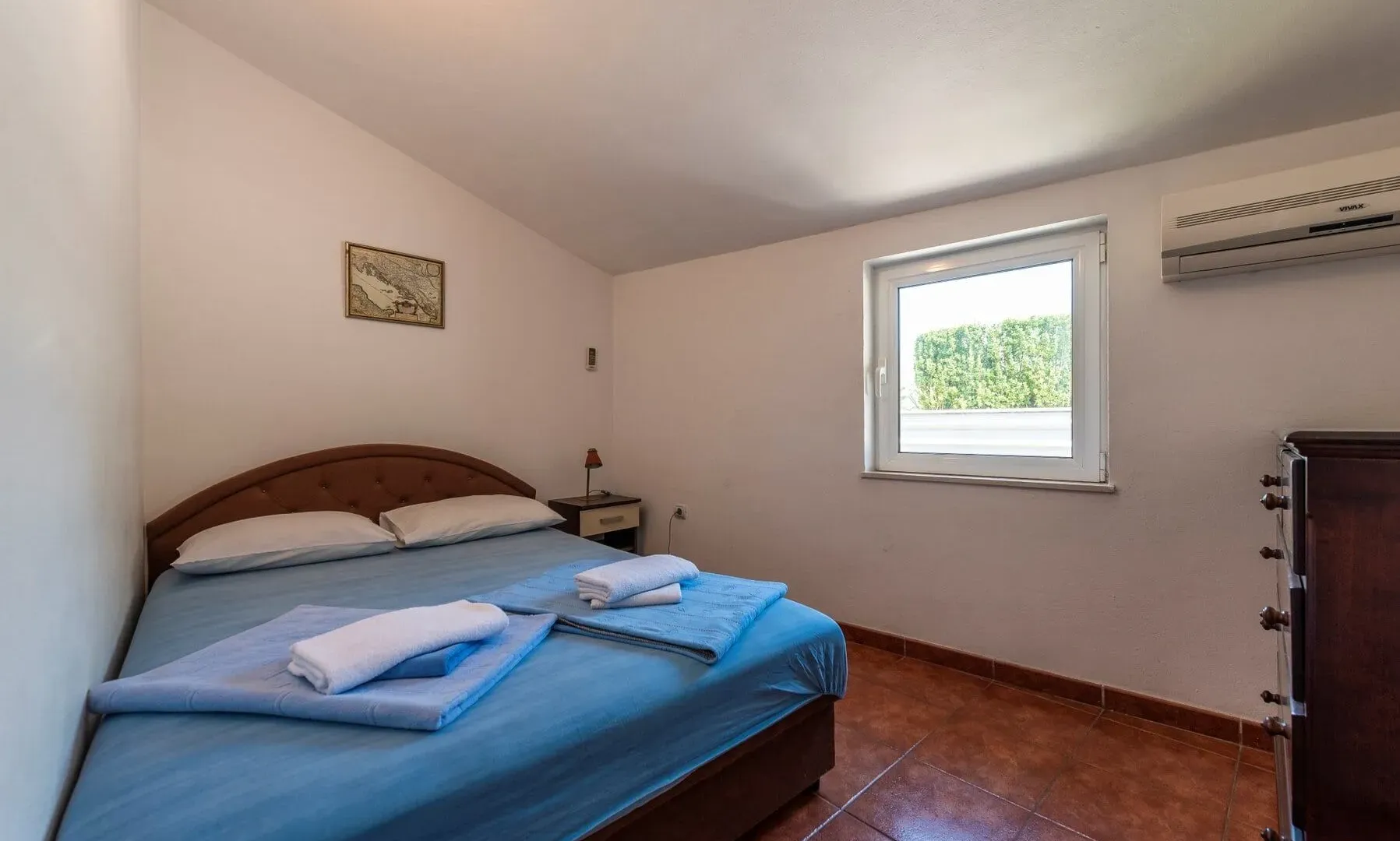 Sale, house, 400m², Dobrota, Kotor