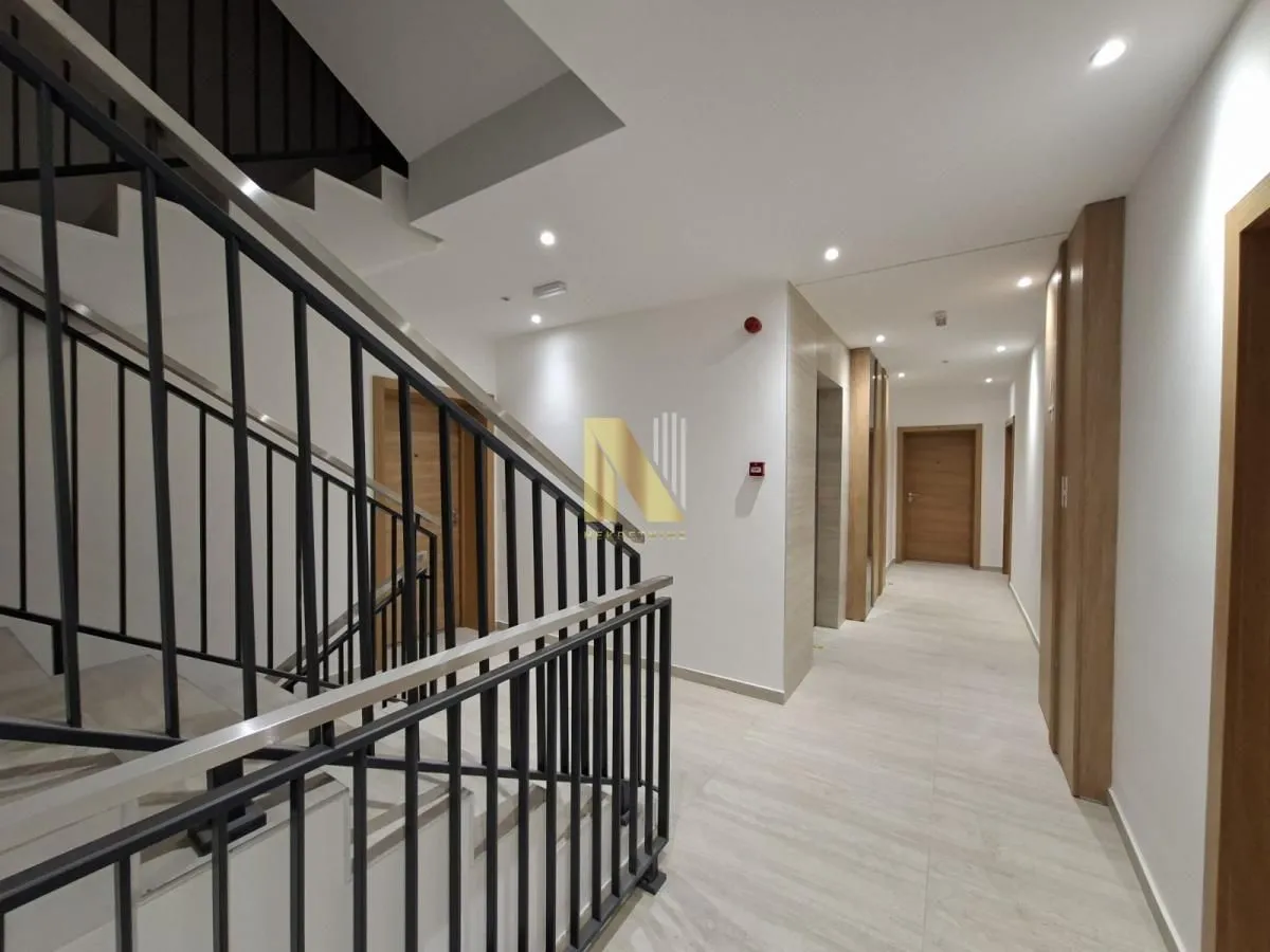 Prodaja, četvorosoban stan, 75m², Podbara, Novi Sad Sve Podlokacije