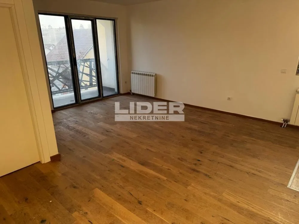 Prodaja, jednosoban stan, 48m², Centar, Zlatibor