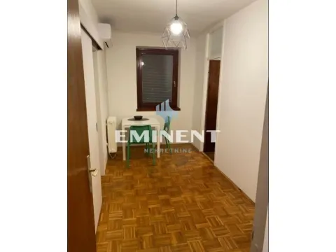 Izdavanje, jednosoban stan, 45m², Bežanijska Kosa 3, Bežanijska Kosa Sve Podlokacije - image 5