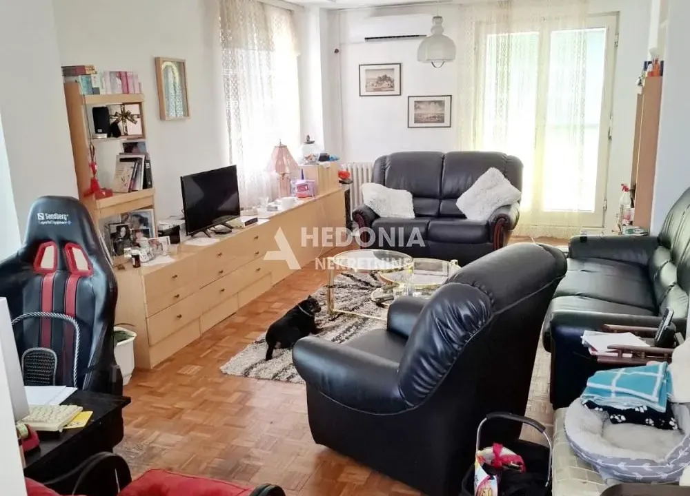 Prodaja, trosoban stan, 88m², Novi Beograd Blok 62, Novi Beograd Sve Podlokacije