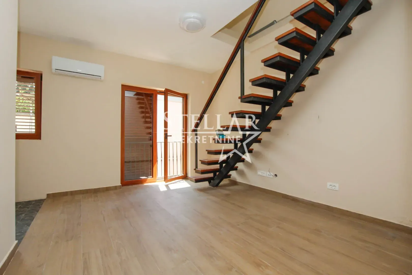 Rent, one bedroom apartment, 35m², Stara Varoš, Podgorica