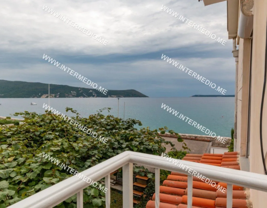 Prodaja, kuća, 141m², Savina, Herceg Novi