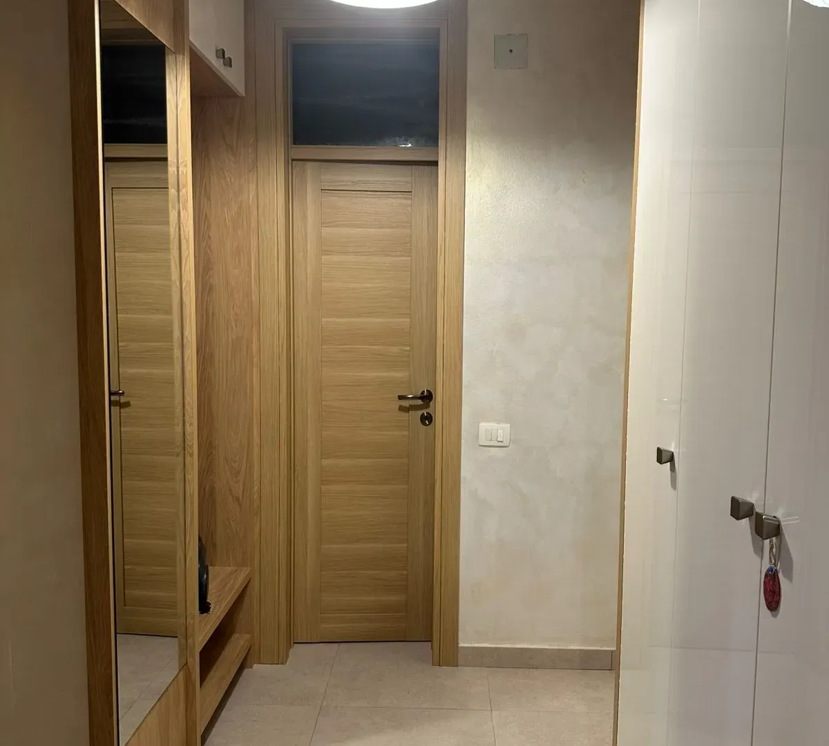 Izdavanje, jednosoban stan, 42m², Gorica C, Podgorica