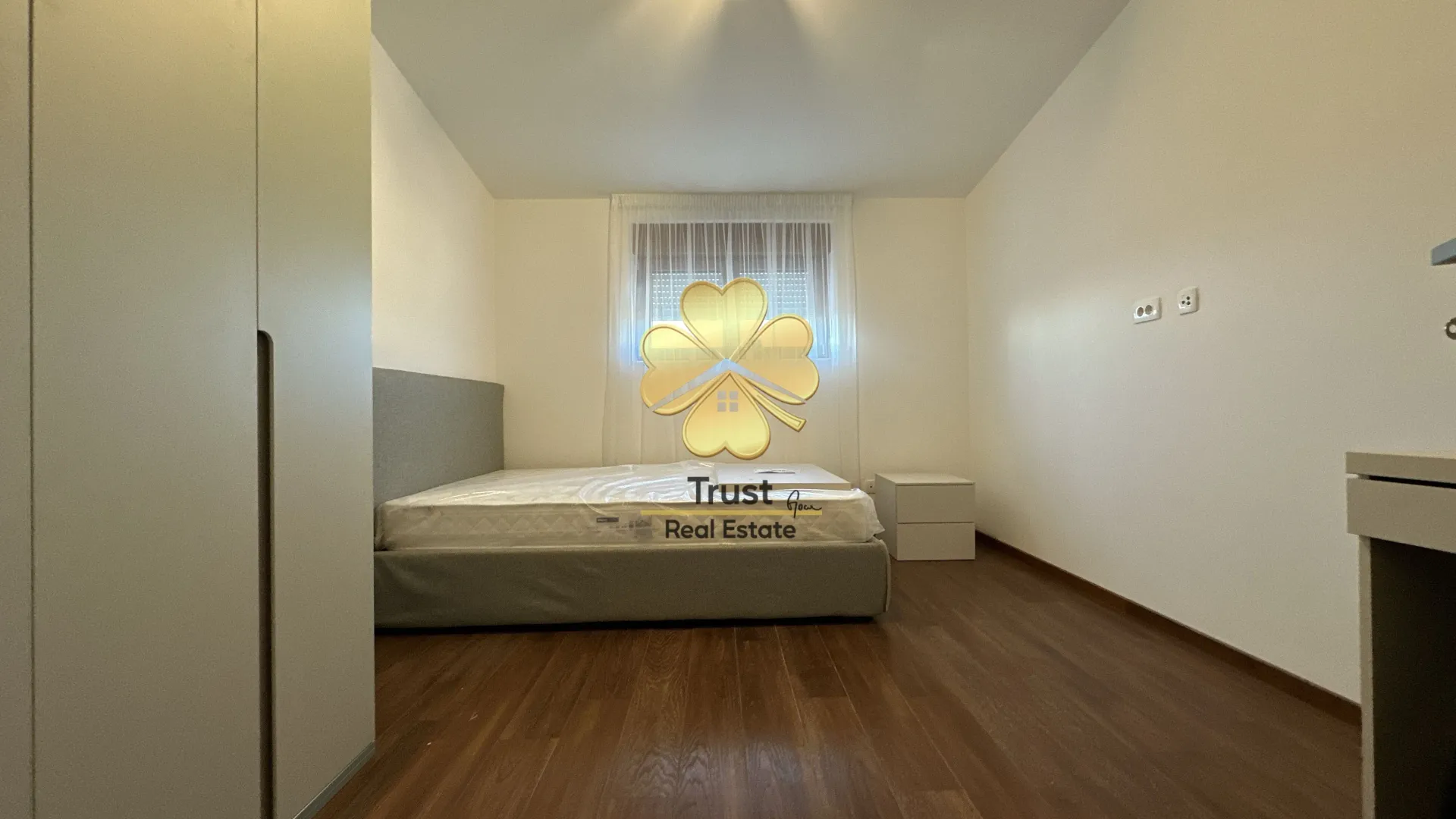 Rent, four bedroom apartment, 135m², Master Kvart, Podgorica