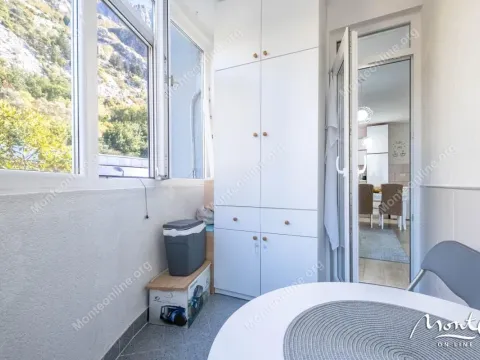 Prodaja, dvosoban stan, 48m², Dobrota, Kotor - image 27