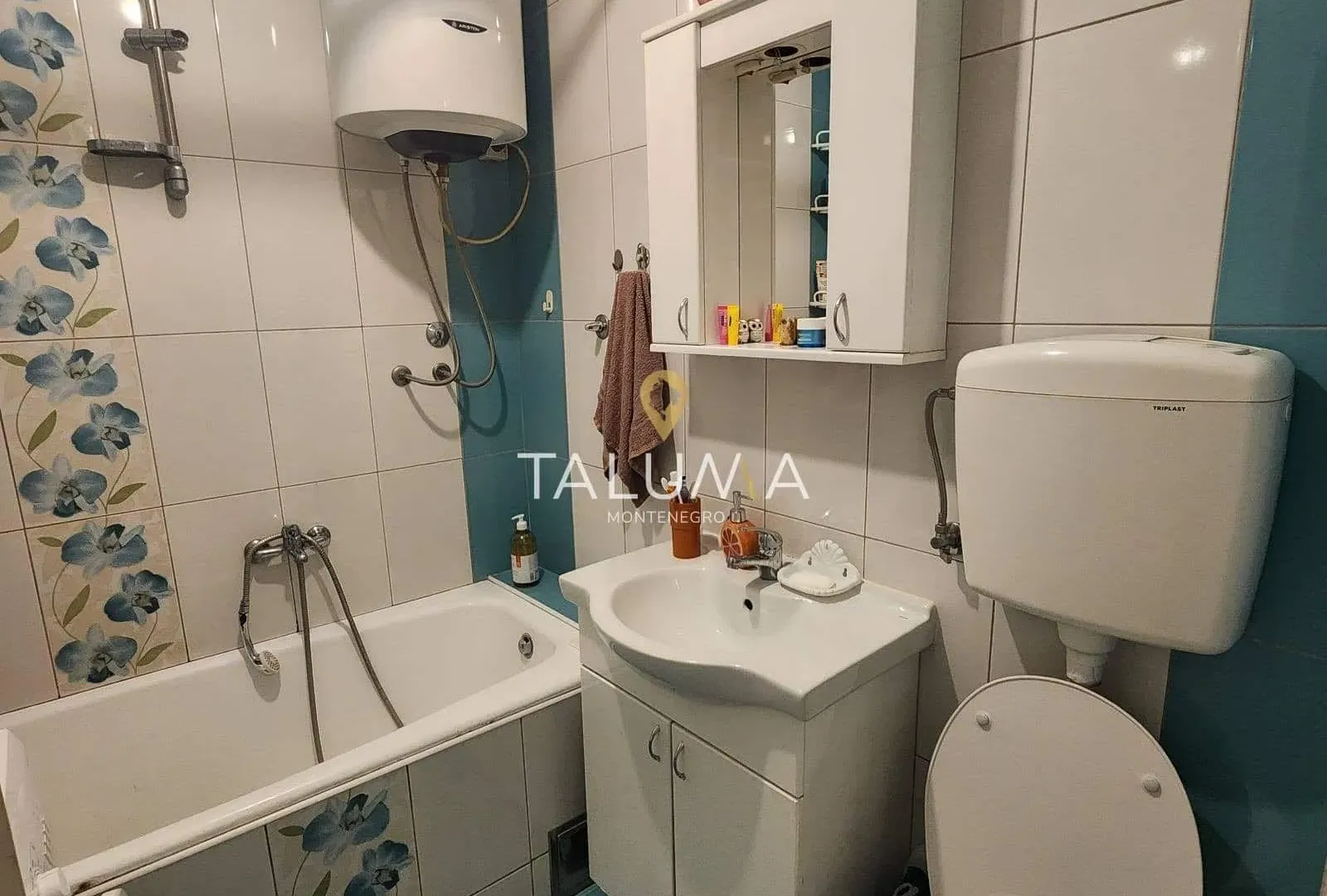 Prodaja, dvosoban stan, 80m², Stara Varoš, Podgorica