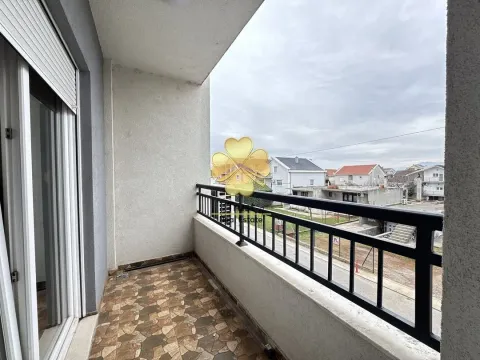 Rent, one bedroom apartment, 45m², Stari Aerodrom, Podgorica - image 6