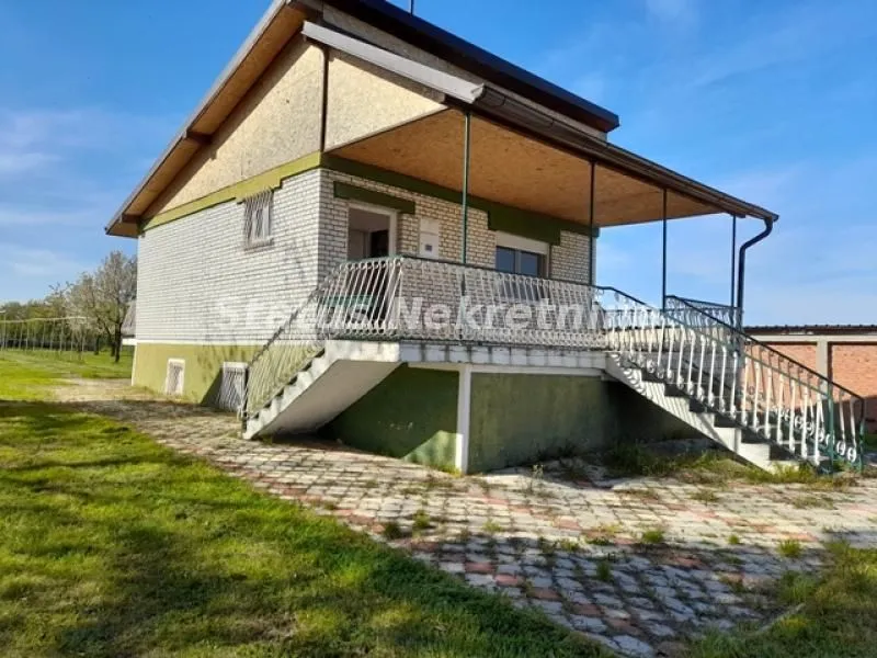 Prodaja, kuća, 134m², Sremski Karlovci, Novi Sad