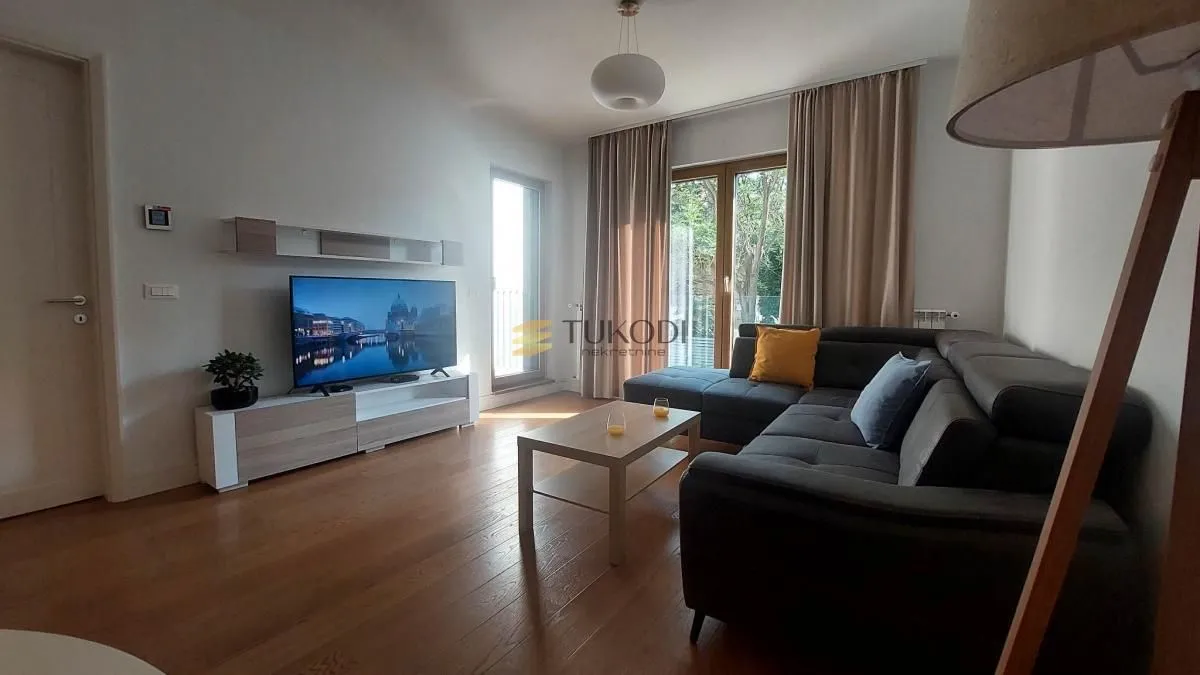 Rent, two bedroom apartment, 55m², Savski Venac, Beograd