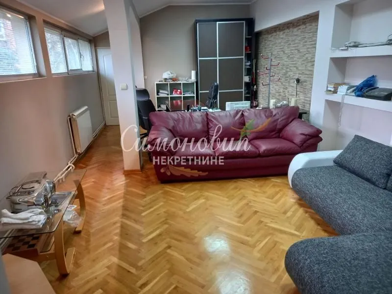 Izdavanje, poslovni prostor, 70m², Stari Košutnjak, Rakovica