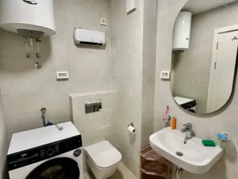 Izdavanje, jednosoban stan, 45m², Pobrežje, Podgorica - image 8