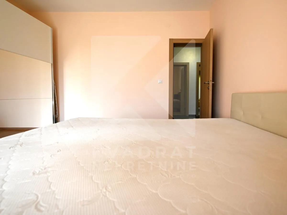 Sale, house, 200m², Rogami, Podgorica