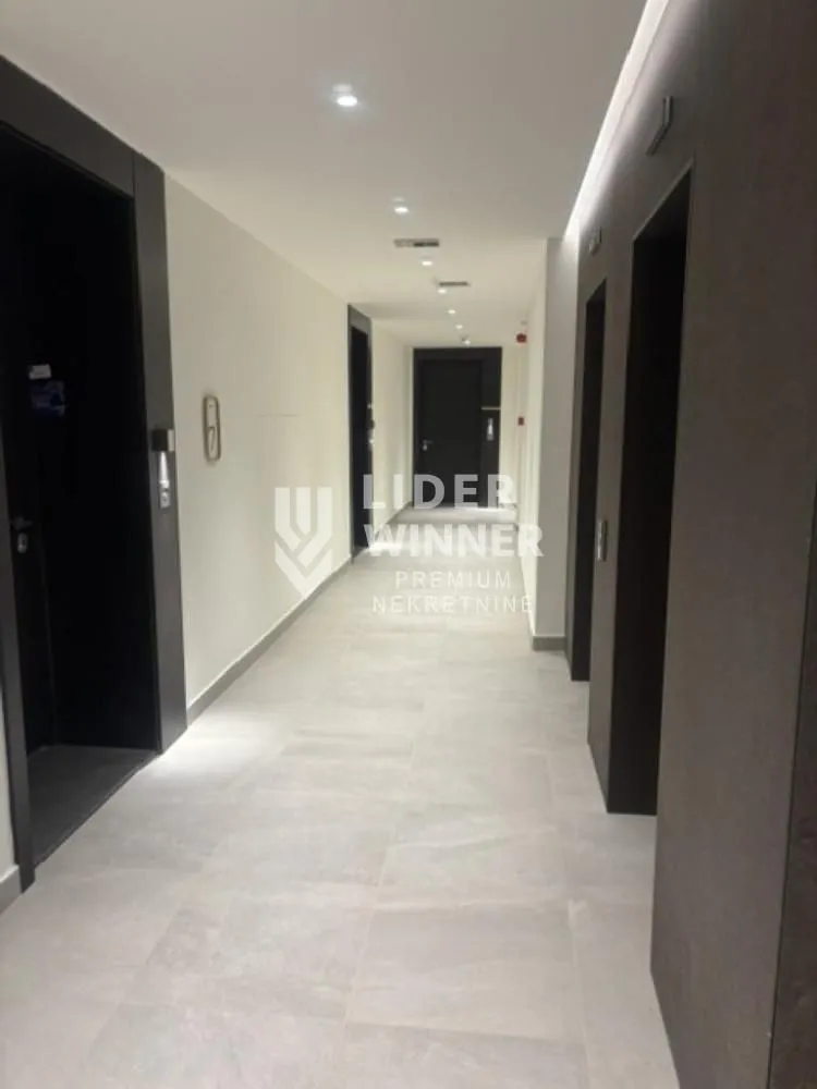 Rent, four bedroom apartment, 120m², Novi Beograd Blok 64, Novi Beograd Sve Podlokacije