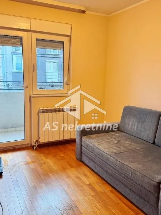 Izdavanje, trosoban stan, 67m², Lekino Brdo, Voždovac Sve Podlokacije