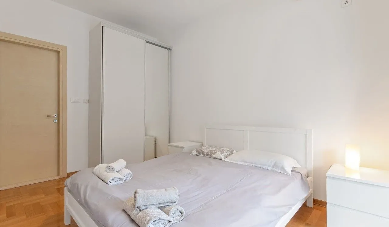 Sale, three bedroom apartment, 97m², Morinj, Kotor
