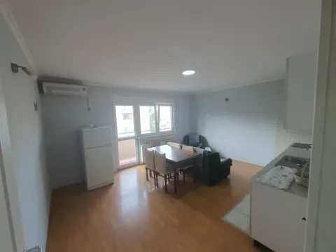 Izdavanje, dvosoban stan, 61m², Centar, Jagodina - image 7