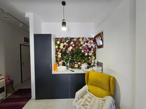 Sale, apartment, 41m², Tivat, Crna Gora - image 1