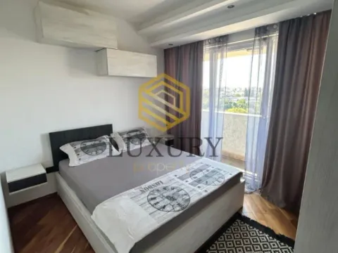 Prodaja, dvosoban stan, 90m², Kod Big Fashion-a, Podgorica - image 4