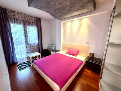 Izdavanje, dvosoban stan, 84m², Preko Morače, Podgorica - image 7