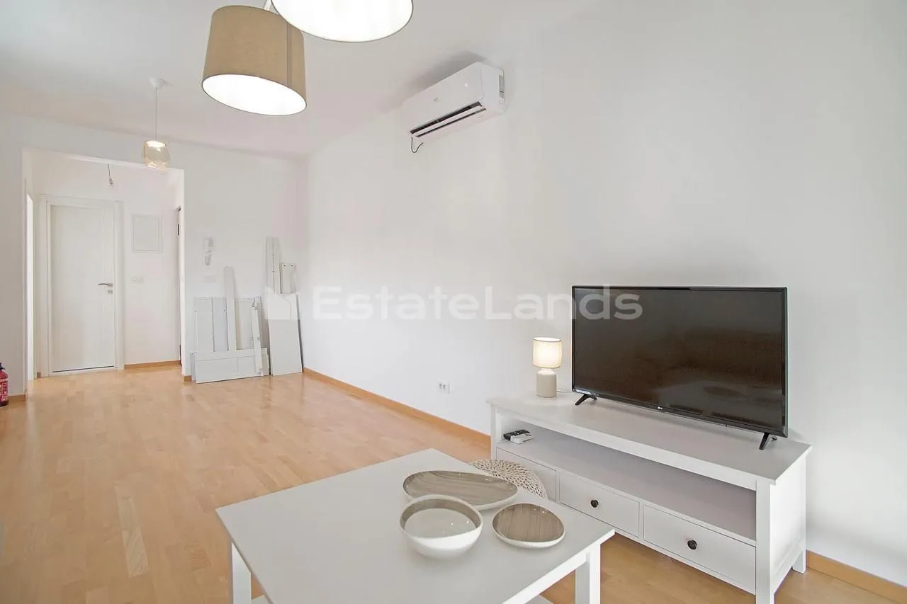 Rent, one bedroom apartment, 43m², Mažina, Tivat