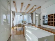 Rent, house, 600m², Blizikuće, Budva - image 3